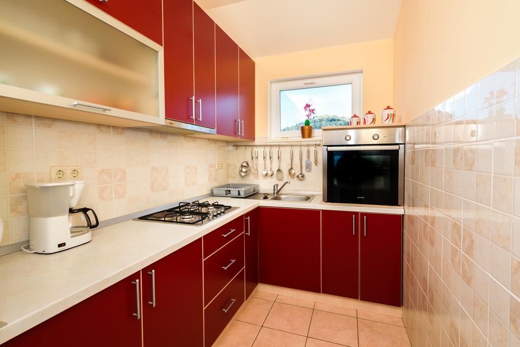 Apartments Galeb Блаце Экстерьер фото