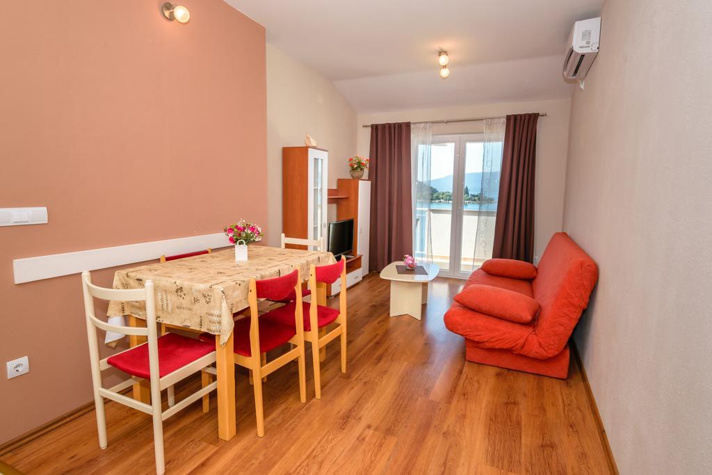 Apartments Galeb Блаце Экстерьер фото