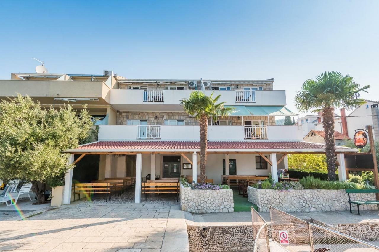 Apartments Galeb Блаце Экстерьер фото